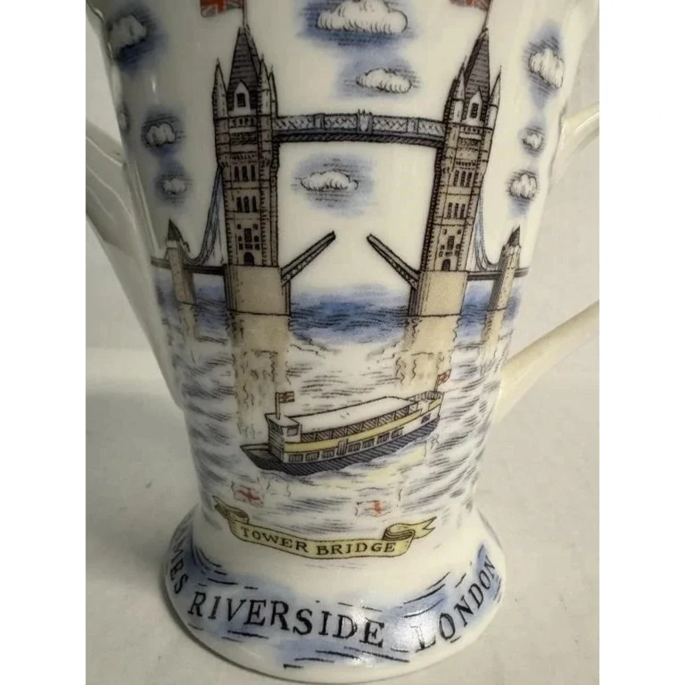 London Pottery Reflections Teapot David Birch Thames Riverside Tower Bridge Gold